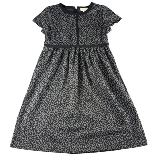Ann Taylor LOFT Dresses & Skirts - Ann Taylor LOFT Grey Black Leopard Print Short Sleeve Shift‎ Dress Size 8M